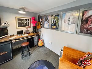 Office/garage- click for photo gallery